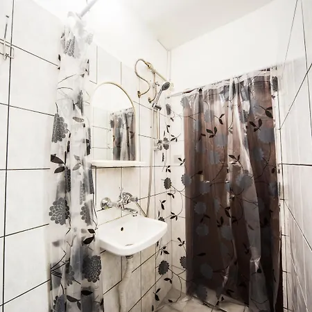 Appartement Basic Flat Han Krum Str Burgas Stad